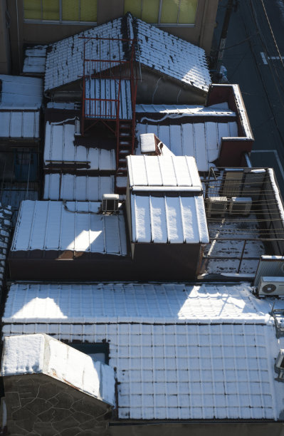 早上雪镇图片下载