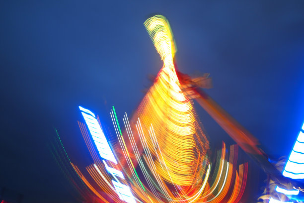 运动的灯图片下载