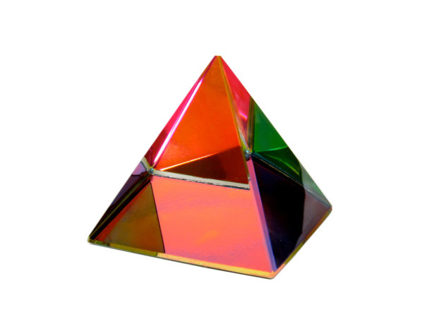 半水晶金字塔图片下载