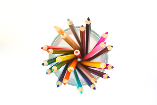 玻璃彩色铅笔图片下载