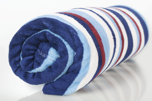 条纹毛毯捻卷图片下载