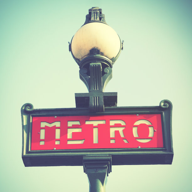 巴黎地铁标志图片下载