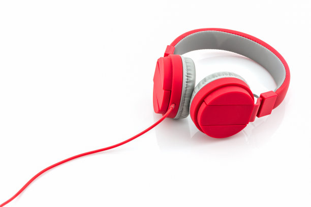 红色的耳机。图片下载
