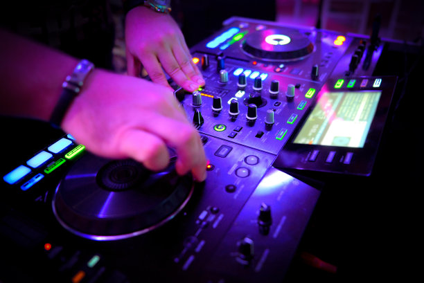 DJ控制台图片下载