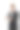 穿着黑色西装阅读文件的年轻女商人图片下载