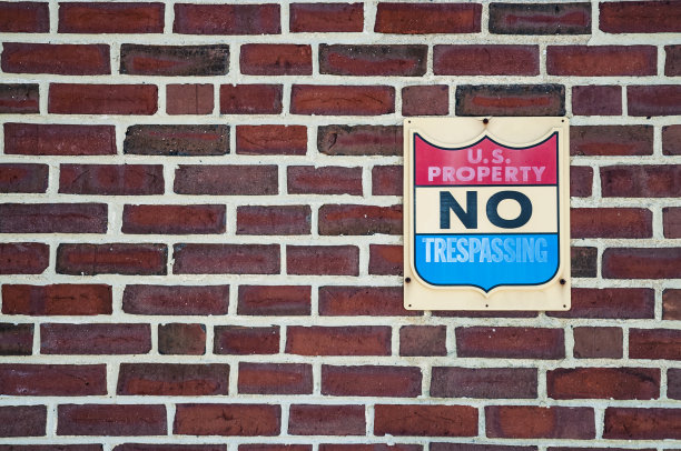 墙上的信号图片下载