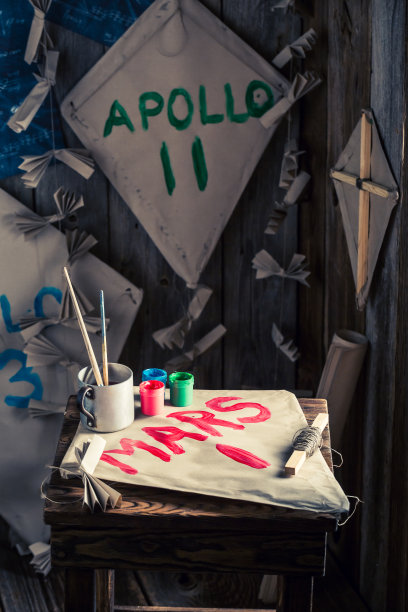 风筝与太空任务命名为太空飞行概念图片下载