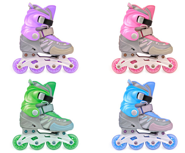 孩子们的溜冰鞋。孤立在白色上图片下载