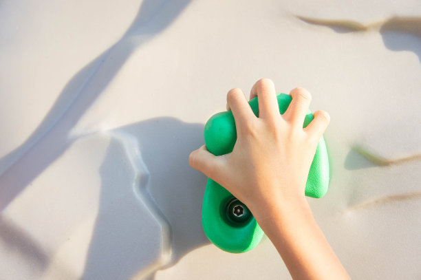 攀岩墙，攀岩活动为那些喜欢的人图片下载