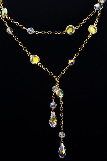 黑色水晶项链图片下载