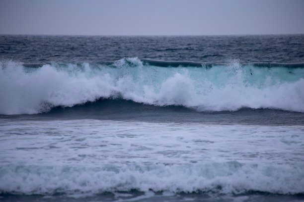 波崩溃图片下载