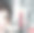 矢量插图与漫画风格的女孩和遮瑕粉底。图片下载