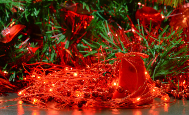 圣诞钟声和彩灯图片下载