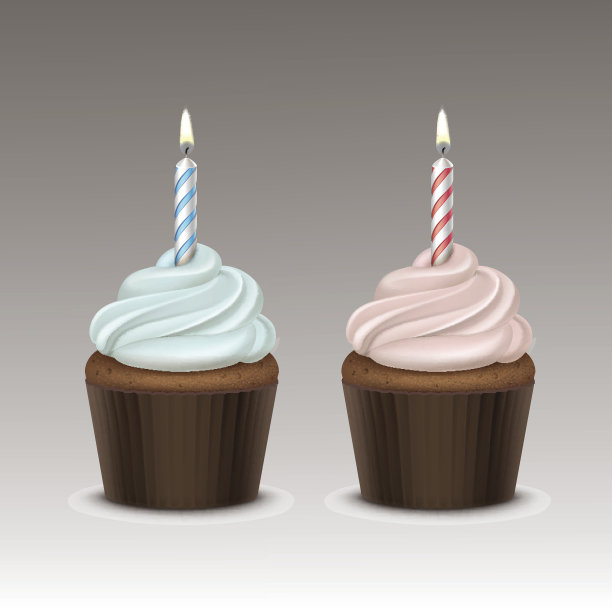 生日蛋糕加奶油和一支蜡烛图片下载