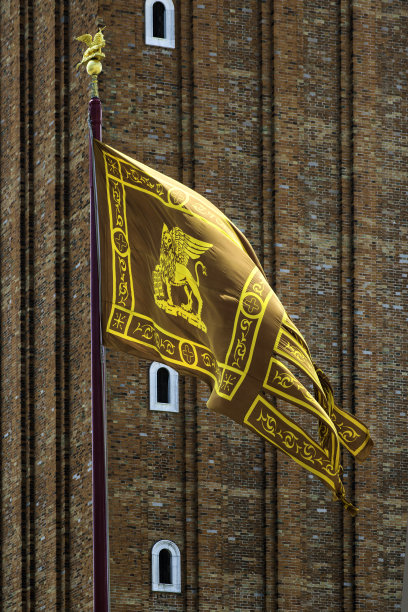 威尼斯的旗帜图片下载