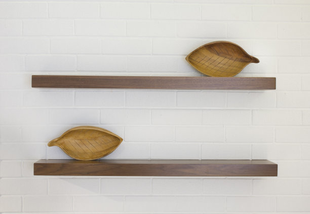 极简主义在墙壁上图片下载