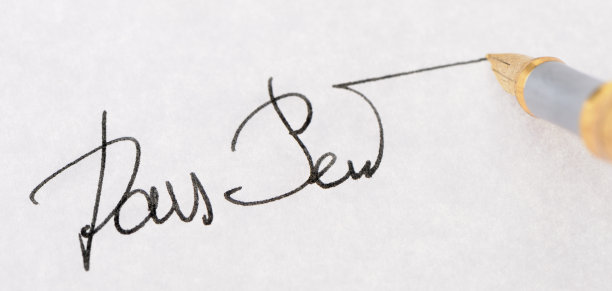 签名特写和钢笔图片下载