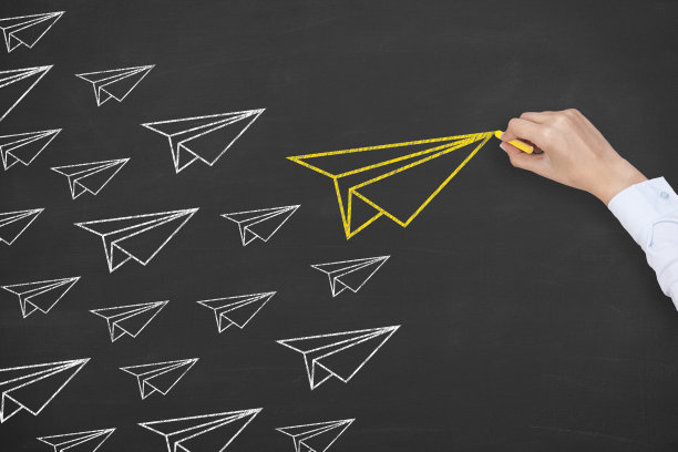 黑板上的飞机领导概念素材图片