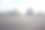 以城市建筑为背景的空路地板图片下载