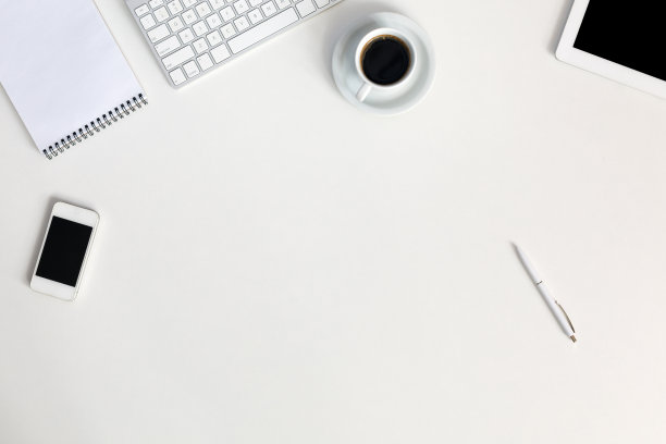 电子和商业项目在创造性混乱中下降素材图片