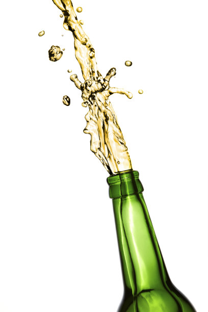 啤酒瓶爆炸图片下载