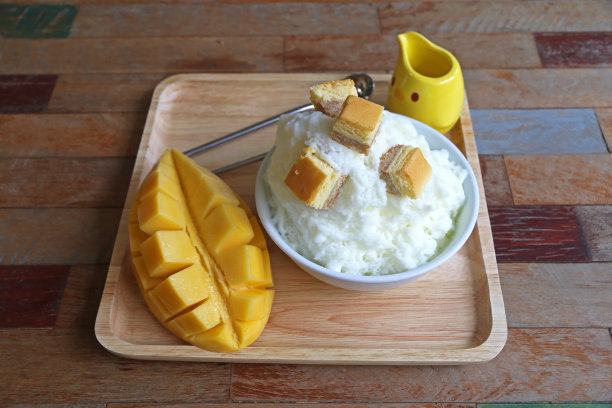 牛奶冰酥(刨冰)图片下载