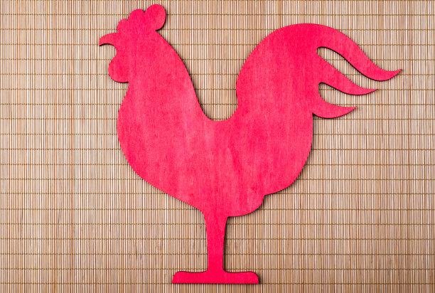 竹席上的木公鸡图片下载