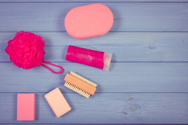 复古照片，浴室个人卫生用品和化妆品图片下载