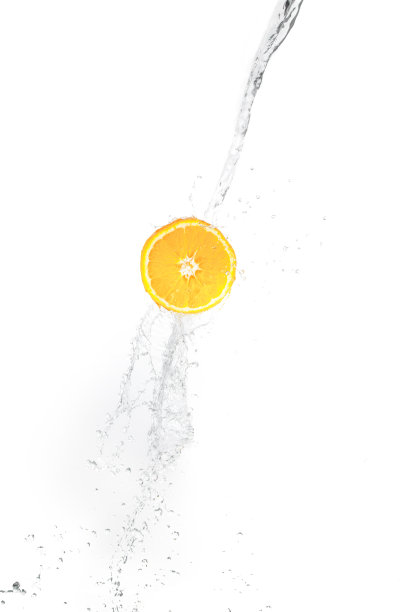 橙色的水下和一串透明的气泡。图片下载