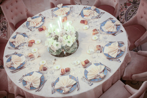 空餐桌图片下载