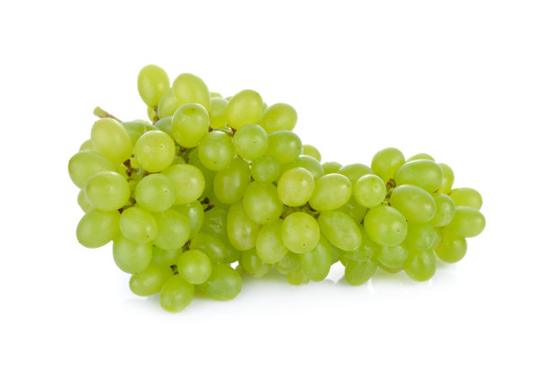 一串新鲜的绿葡萄在白色的背景下图片下载
