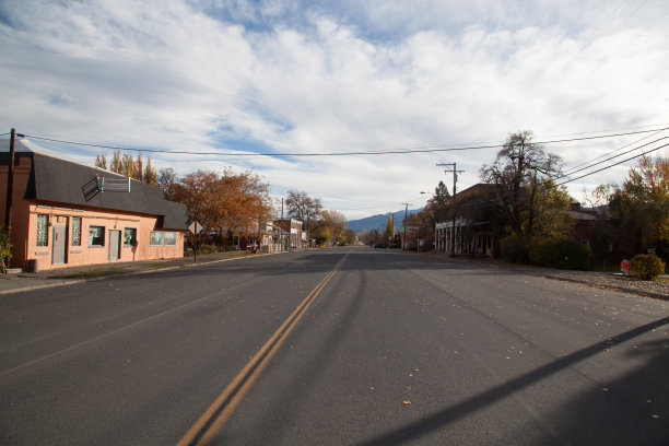 安静，古老的美国大街图片下载