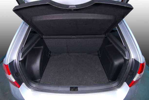 空的汽车后备箱图片下载