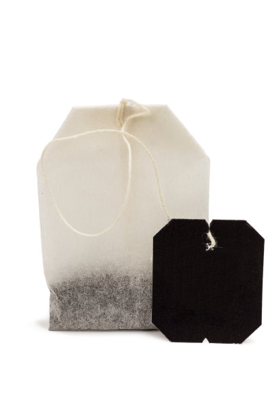 有黑色标签的茶包图片下载