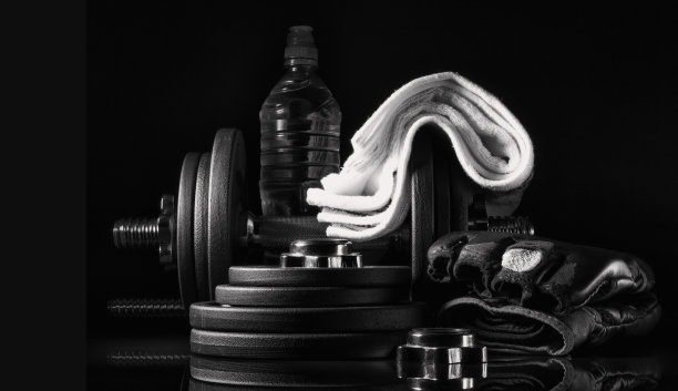 力量训练设备。图片下载