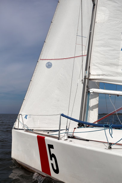 Satysail游艇上图片下载