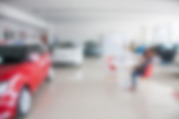 新车在新车陈列室经销商处图片下载