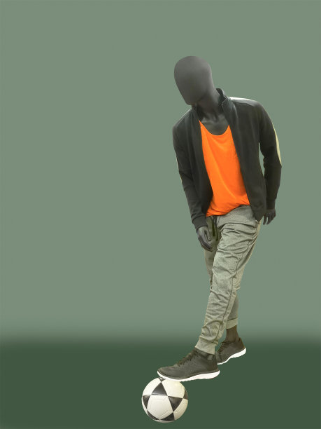 穿着运动运动服的男性人体模型图片下载