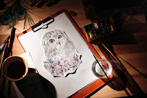 艺术家的创作环境画出了一幅美丽的图画。图片下载