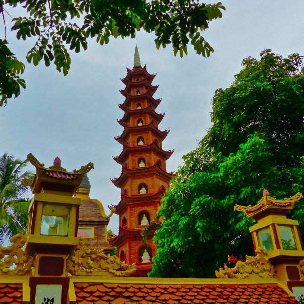 越南河内故宫宝塔图片下载