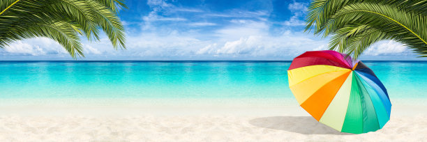 天堂海滩阳伞背景图片下载