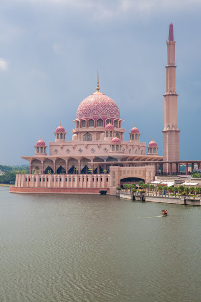 马来西亚布城布特拉清真寺图片下载