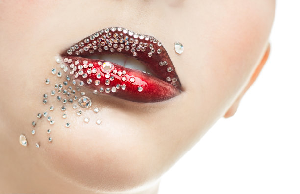 明亮的唇在水钻图片下载