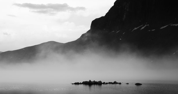 这是拉普兰一天的开始图片下载