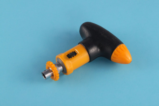 螺丝刀钻头固定器。图片下载
