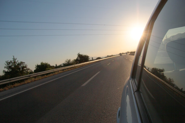 汽车旅行图片下载