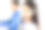 美丽的呼叫中心座席在办公室工作素材图片