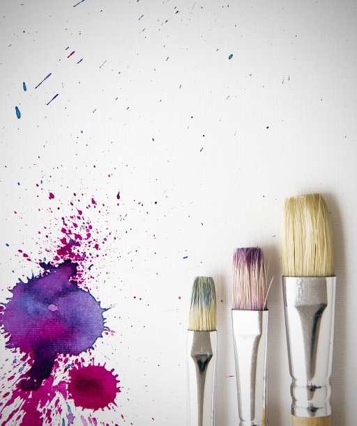 美丽多彩的Flatlay与刷子和水彩分散图片下载