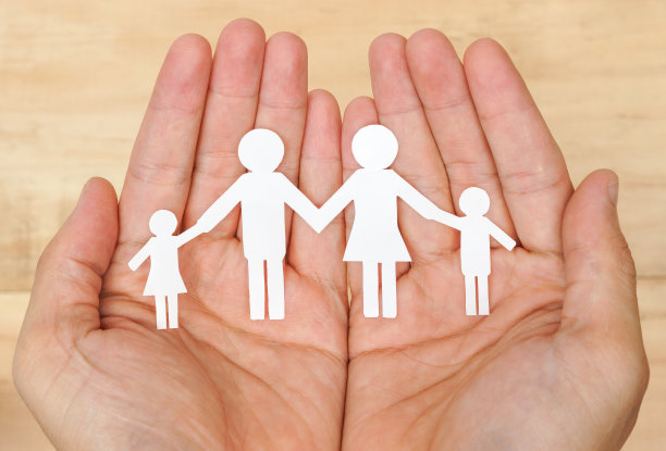 手握剪纸链家图片下载