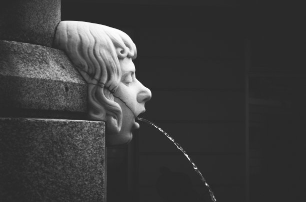 喷泉克拉根福图片下载